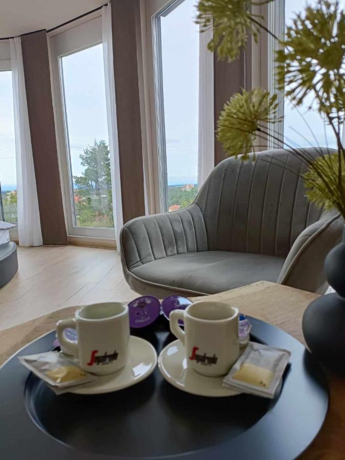 West Panorama Penthouse - Apartment With A Fantastic View Of The City Szombathely Exteriör bild
