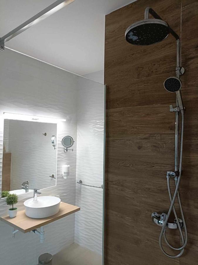 West Panorama Penthouse - Apartment With A Fantastic View Of The City Szombathely Exteriör bild