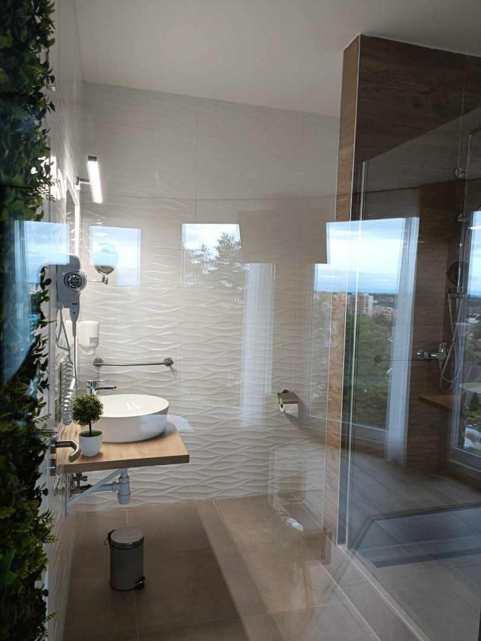 West Panorama Penthouse - Apartment With A Fantastic View Of The City Szombathely Exteriör bild